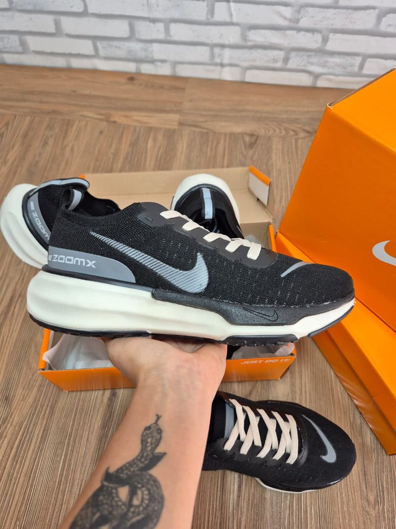 Tênis Treino Zoom X Invincible Run 3