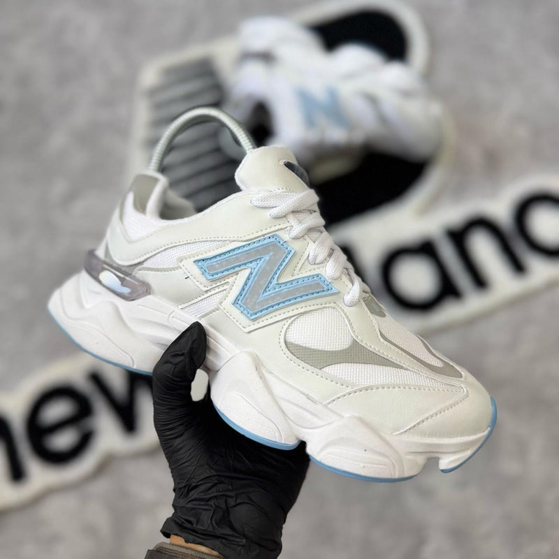 Tênis NB 9060