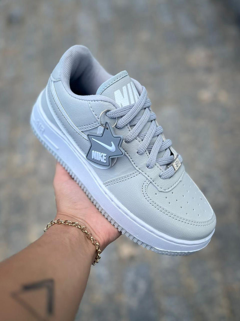 Tênis  Air Force Exclusivo!