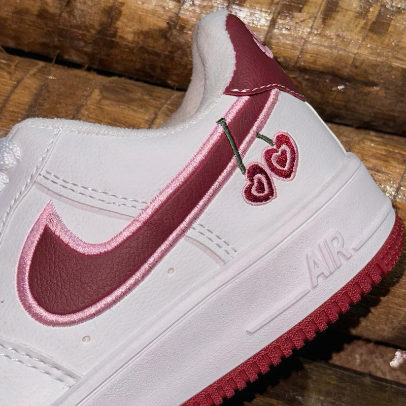 Tênis Air Force 1 LV