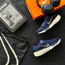 Tênis de Corrida Invincible Masculino