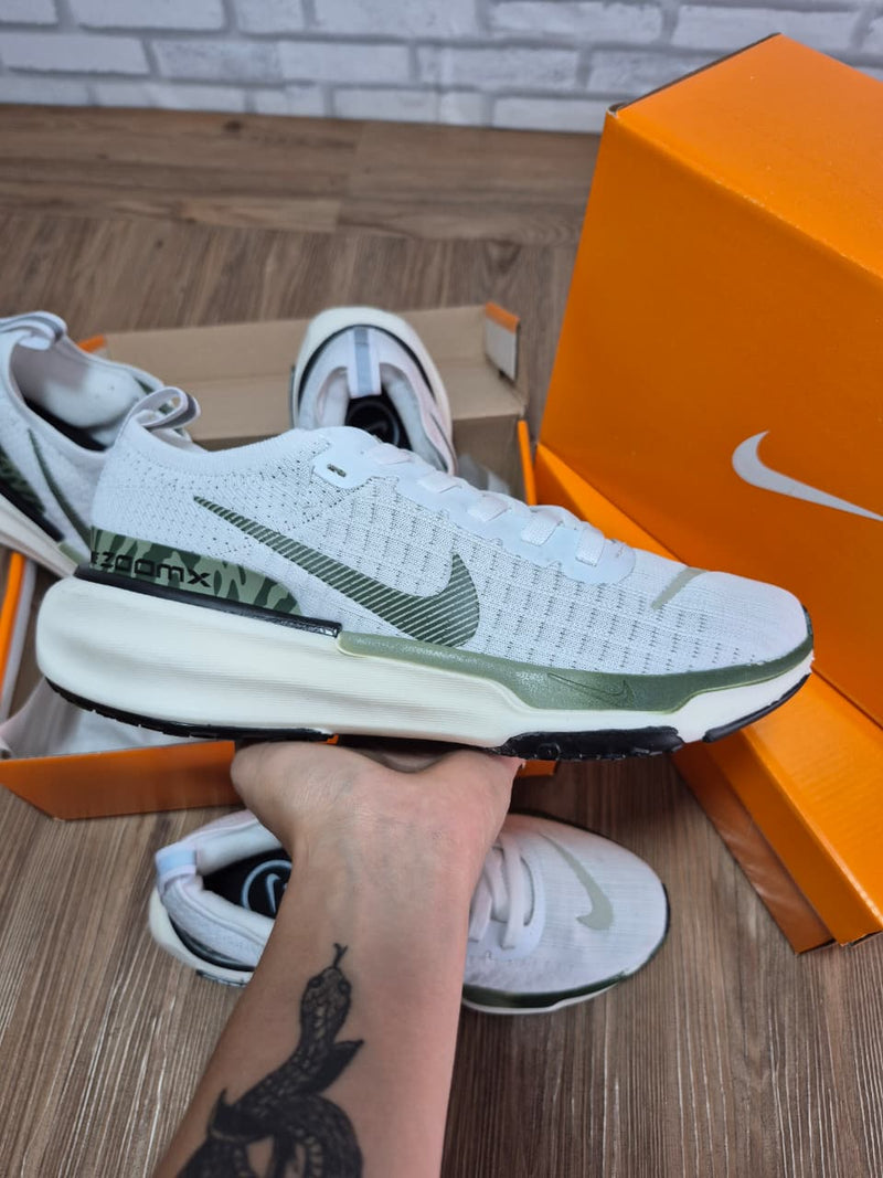 Tênis Treino Zoom X Invincible Run 3