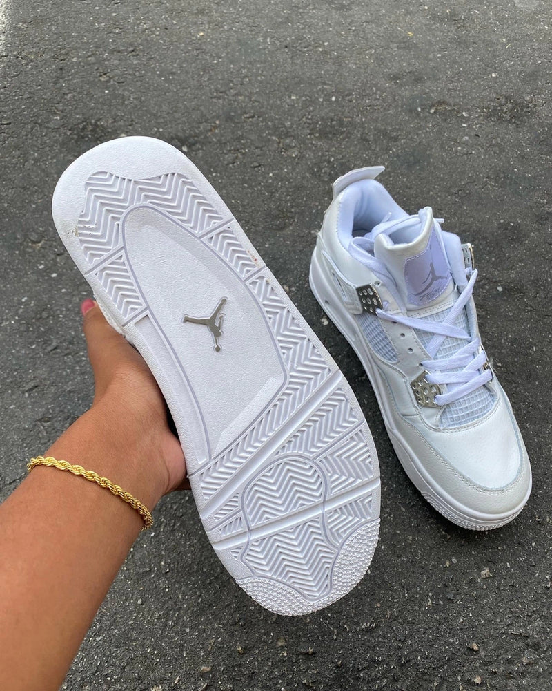 Bota Jordan 4 Linha Premium