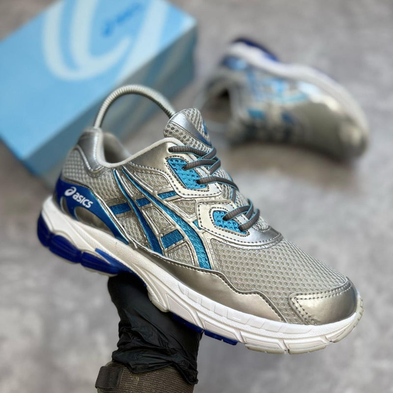 Asics Gel Venture 10