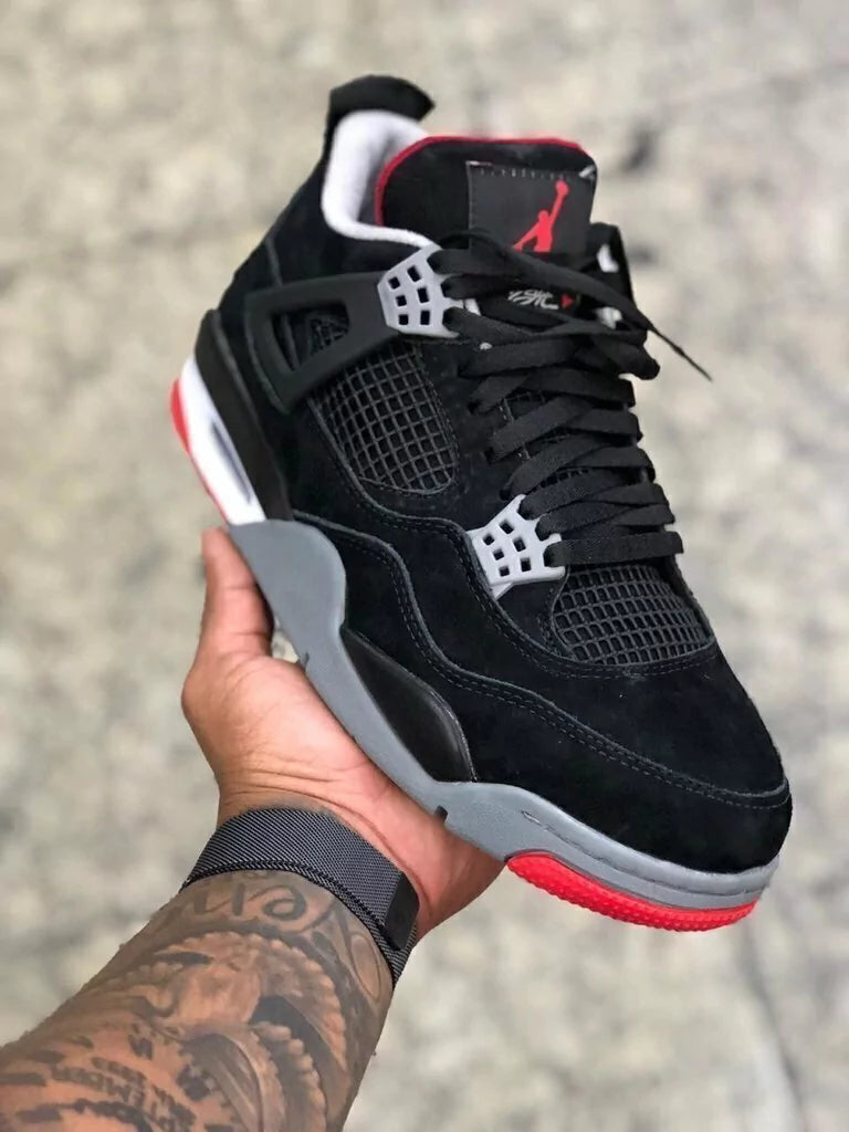 Bota Jordan 4 Linha Premium