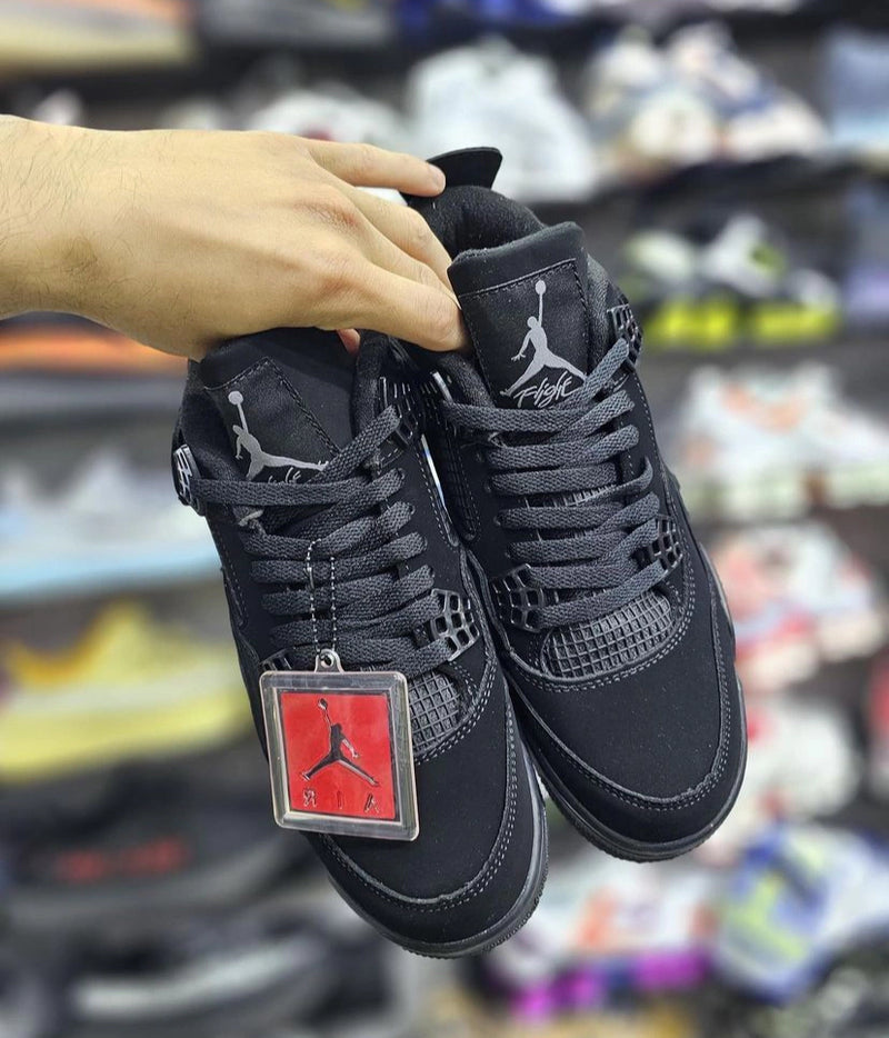 Bota Jordan 4 Linha Premium