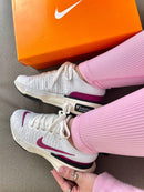 Tênis de Corrida Invincible Run Feminino
