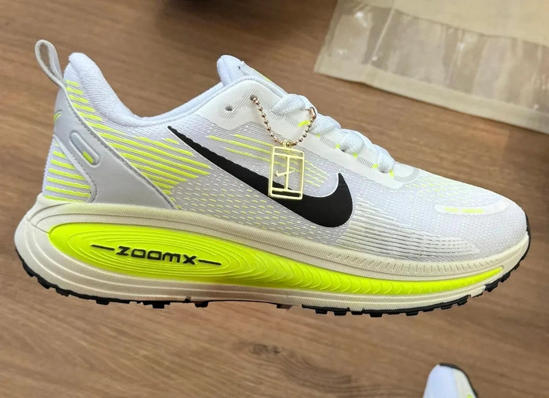 Tênis Corrida Vomero18