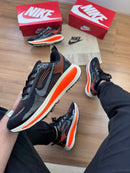 Tênis Corrida Vomero18