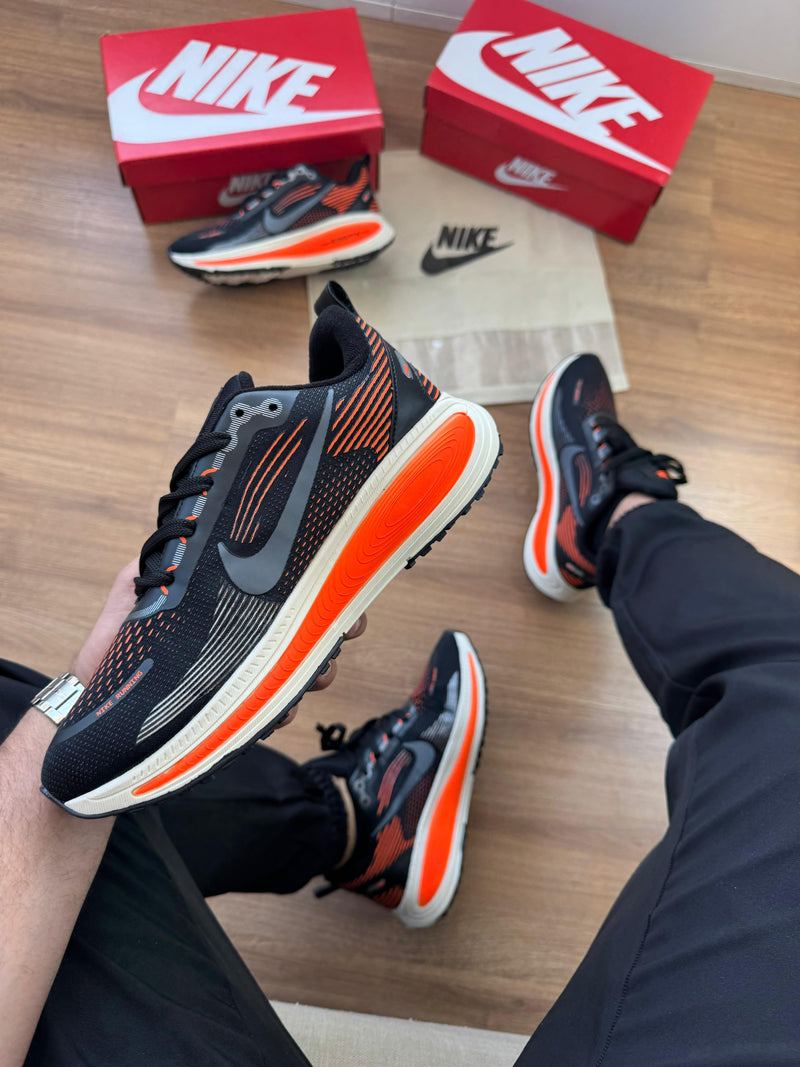 Tênis Corrida Vomero18