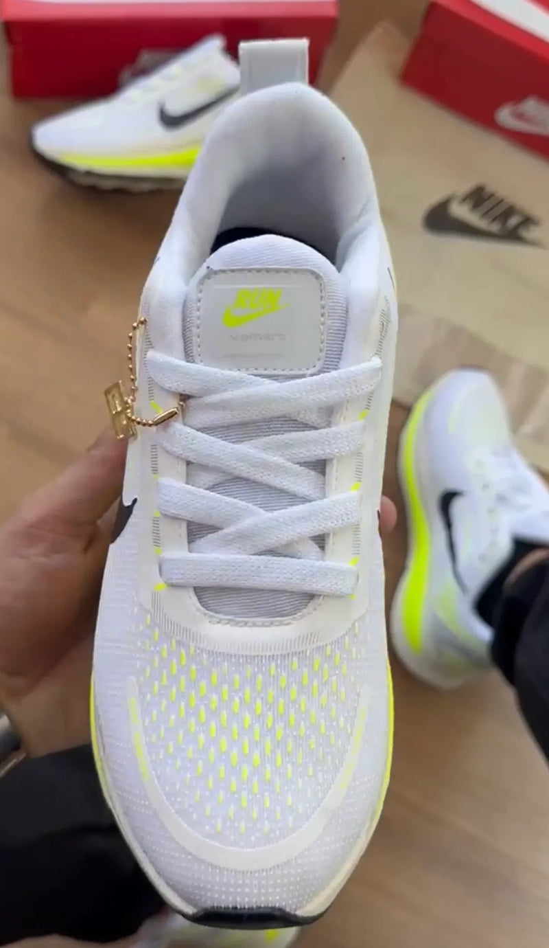 Tênis Corrida Vomero18